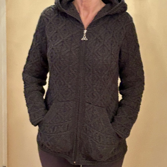 NWT Aran Crafts merino cable hoodie sweater cardigan S - Picture 11 of 16